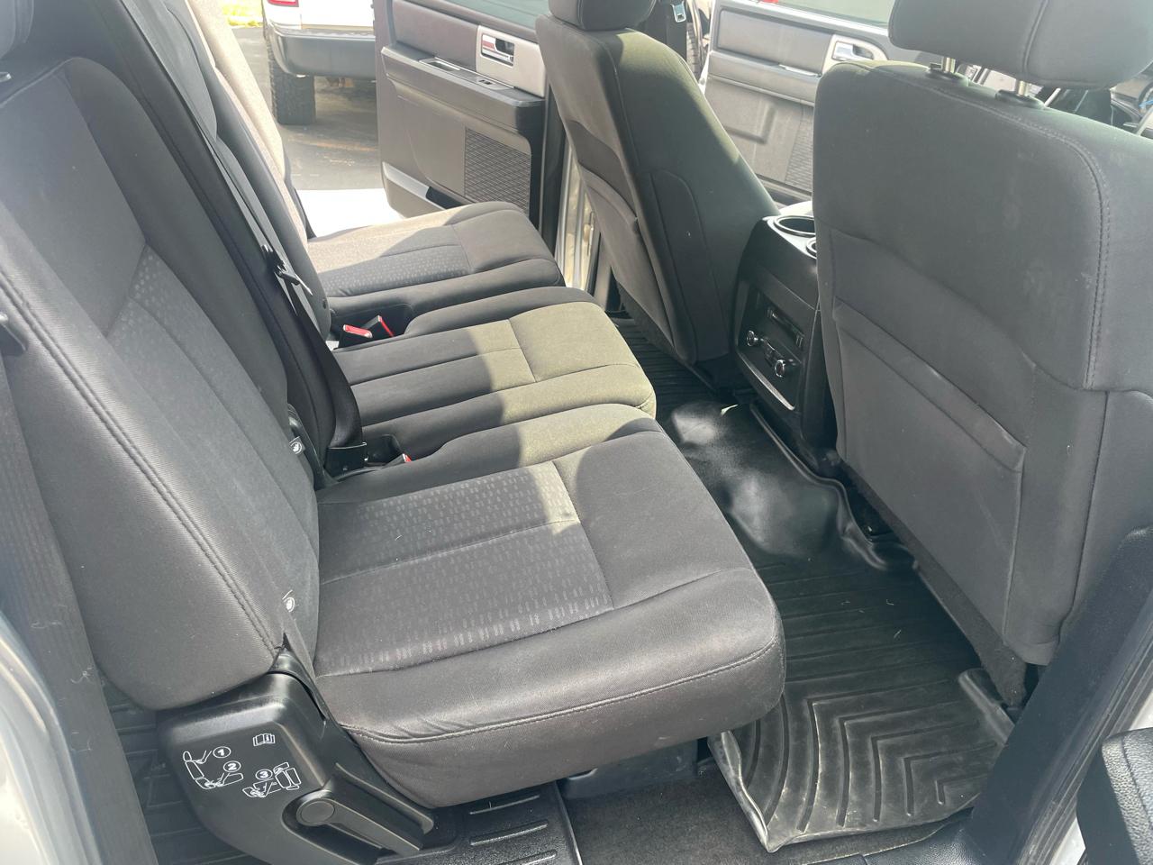 Ford Expedition EL 4WD 4dr XLT 2016