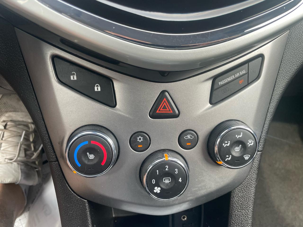 Chevrolet Sonic 4dr Sdn Auto Premier 2019