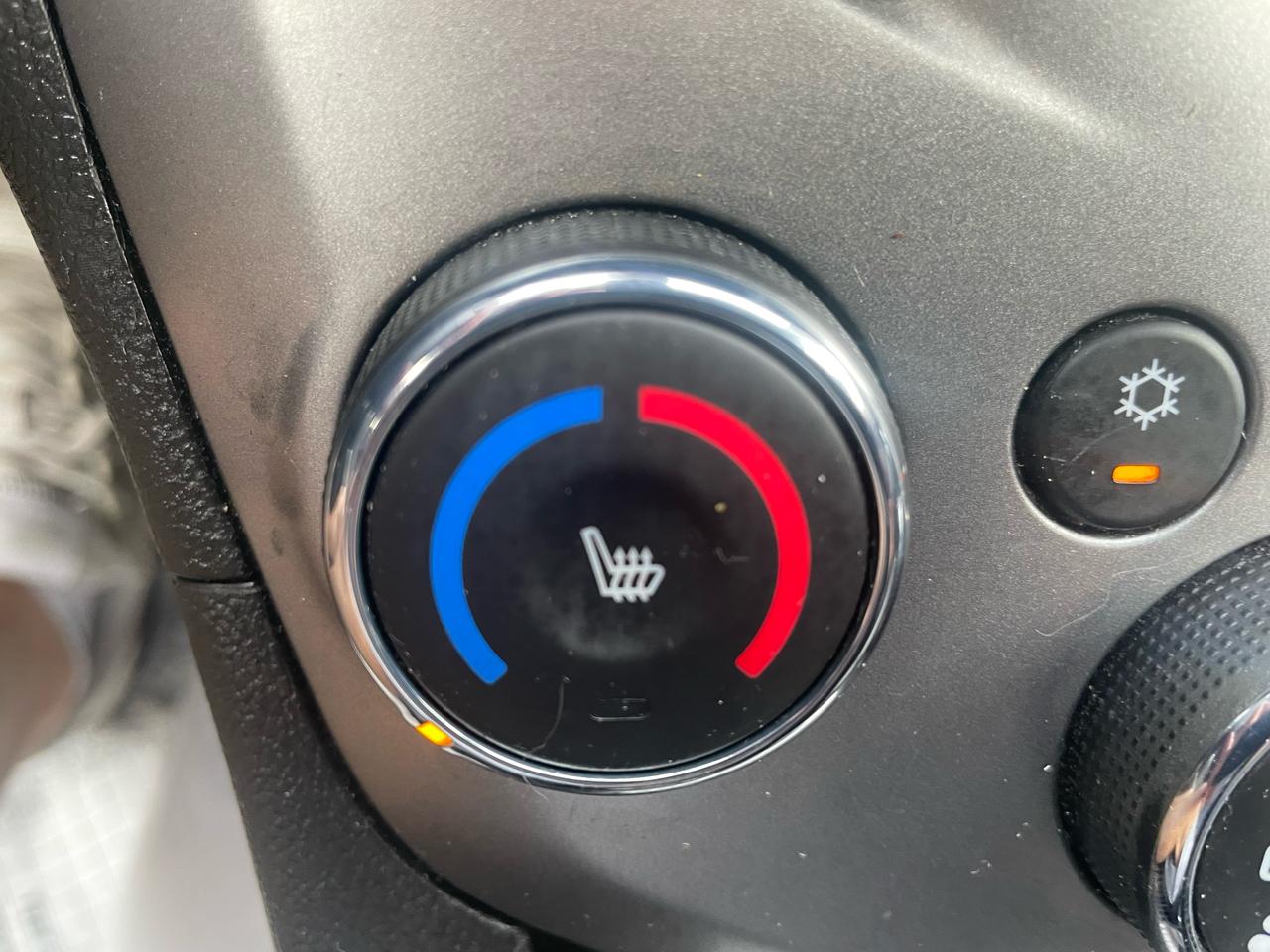 Chevrolet Sonic 4dr Sdn Auto Premier 2019