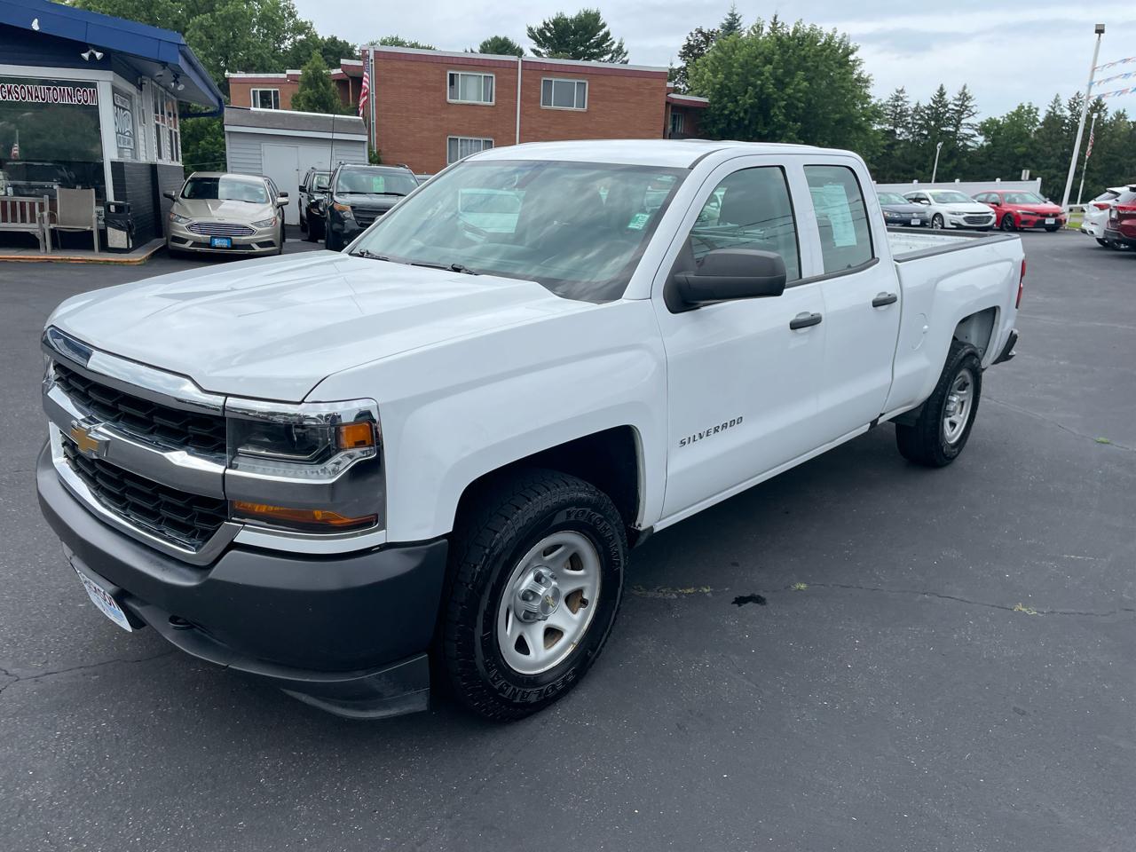 Chevrolet Silverado 1500 4WD Double Cab 143.5" Work Truck 2017