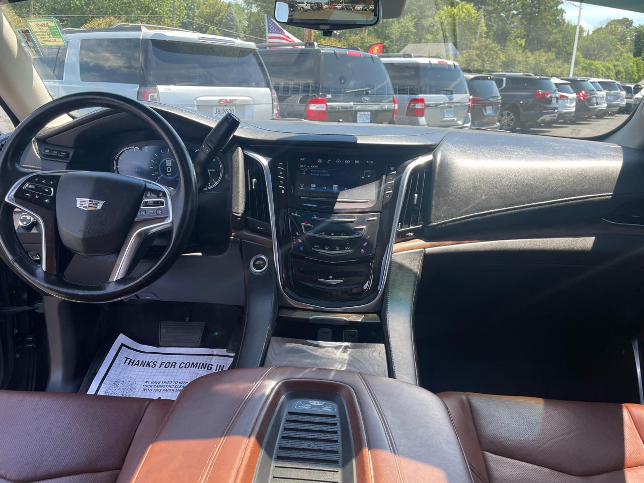 Cadillac Escalade ESV 4WD 4dr Premium Luxury 2018