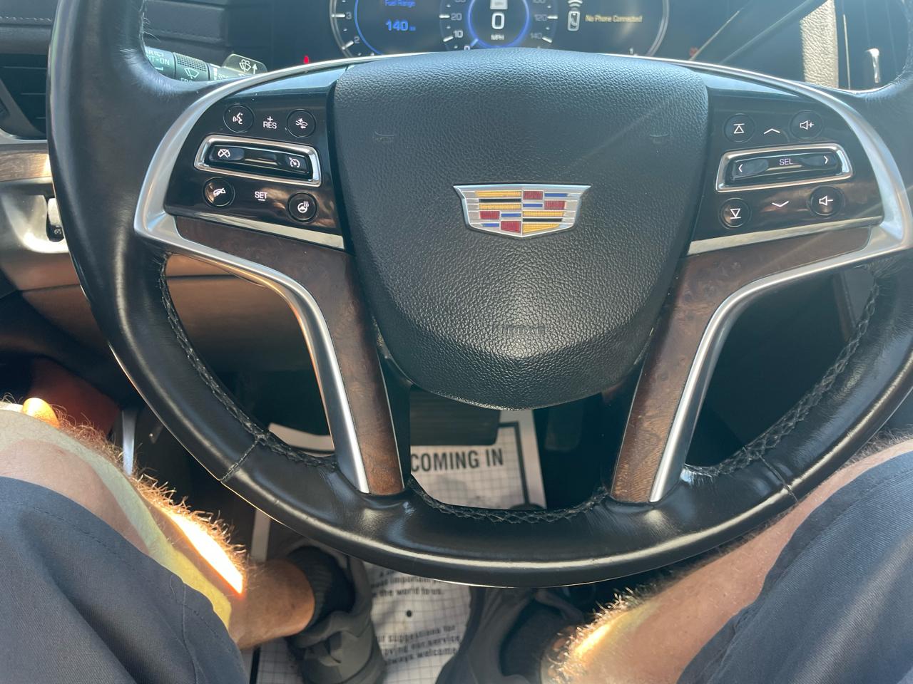 Cadillac Escalade ESV 4WD 4dr Premium Luxury 2018