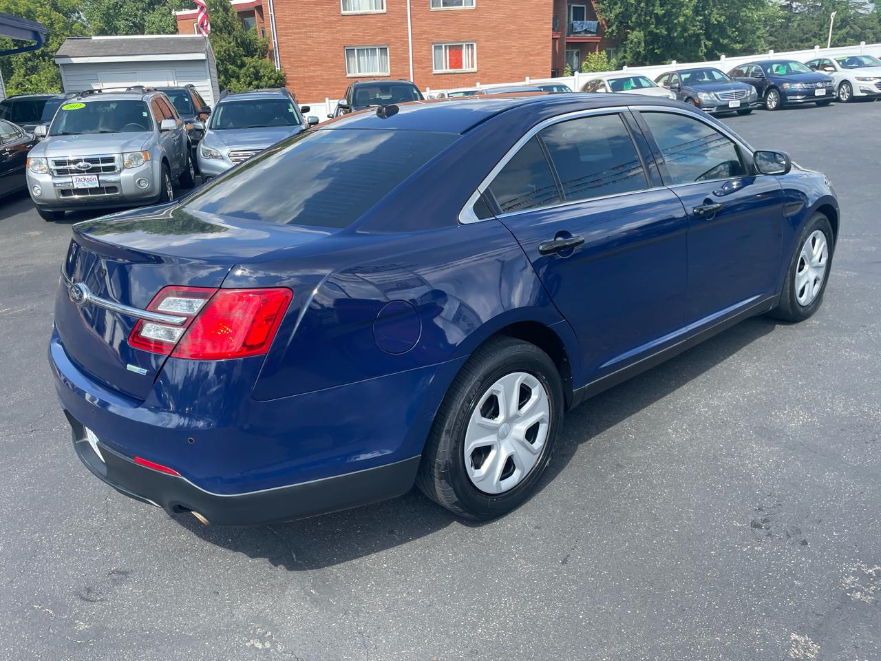 Ford Sedan Police Interceptor 4dr Sdn AWD 2015