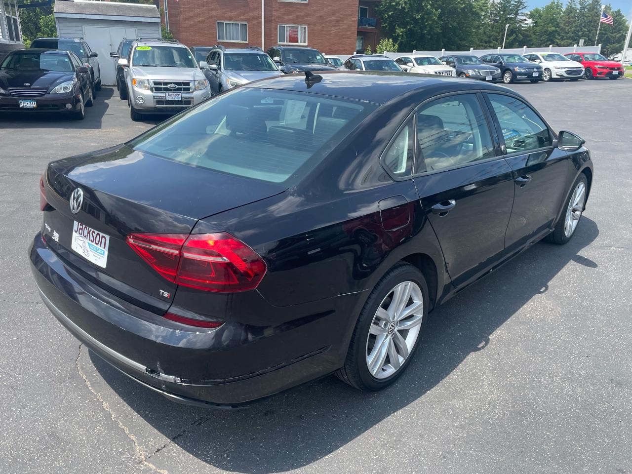 Volkswagen Passat 2.0T Wolfsburg Edition Auto 2019