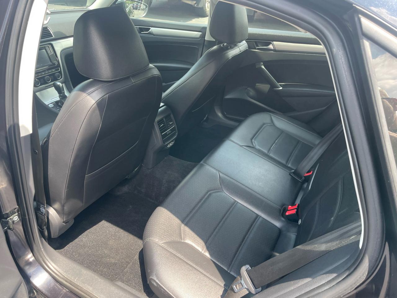 Volkswagen Passat 2.0T Wolfsburg Edition Auto 2019