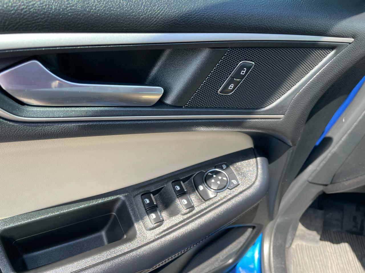 Ford Edge SEL AWD 2022