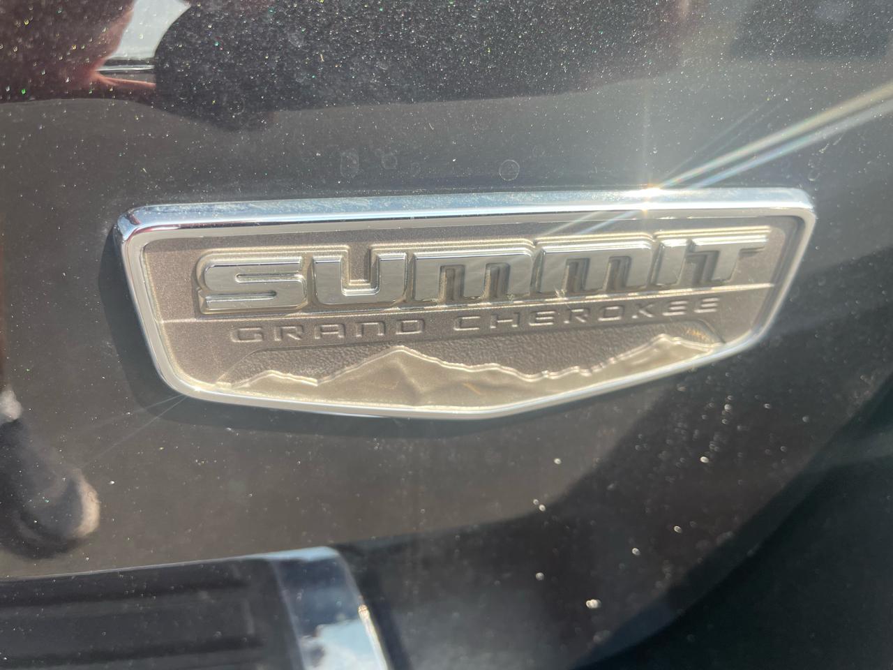 Jeep Grand Cherokee 4WD 4dr Summit 2015