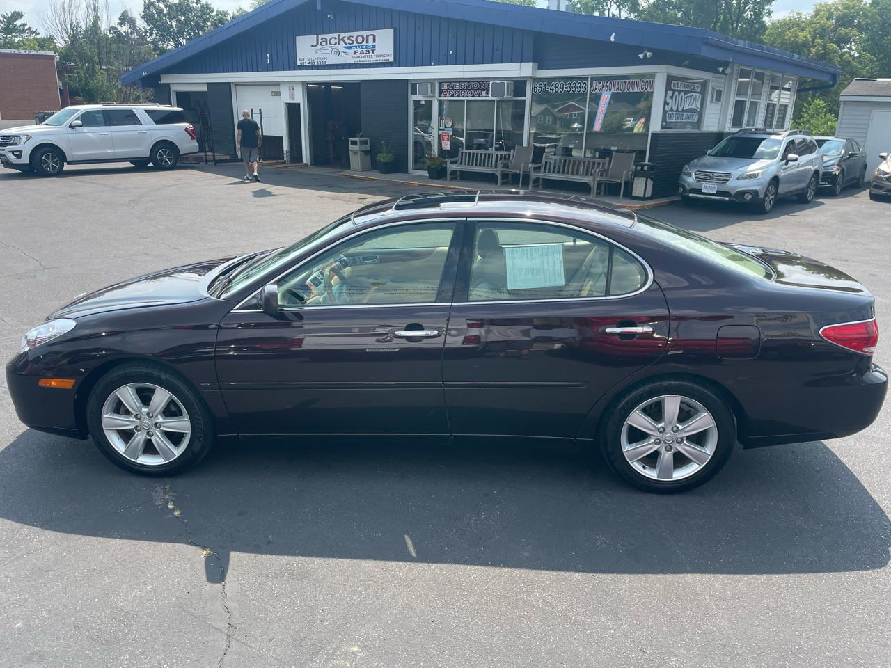 Lexus ES 330 4dr Sdn 2005