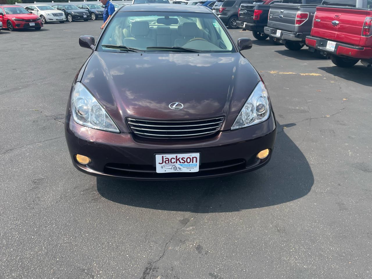 Lexus ES 330 4dr Sdn 2005