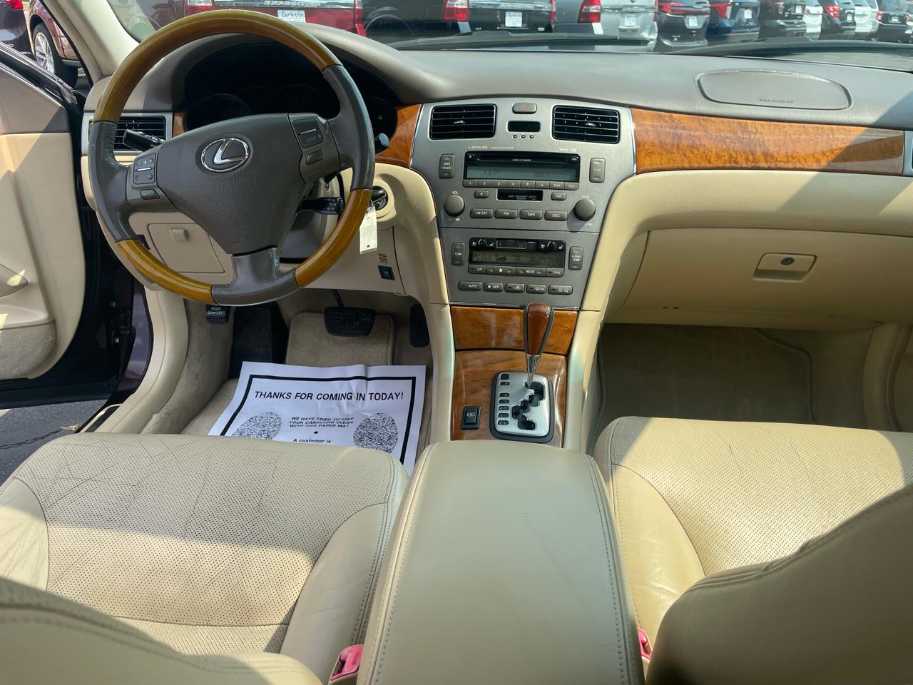 Lexus ES 330 4dr Sdn 2005