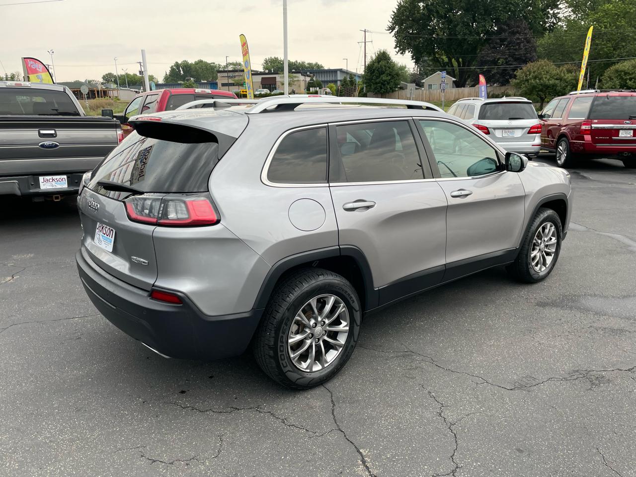 Jeep Cherokee Latitude Lux 4x4 2021
