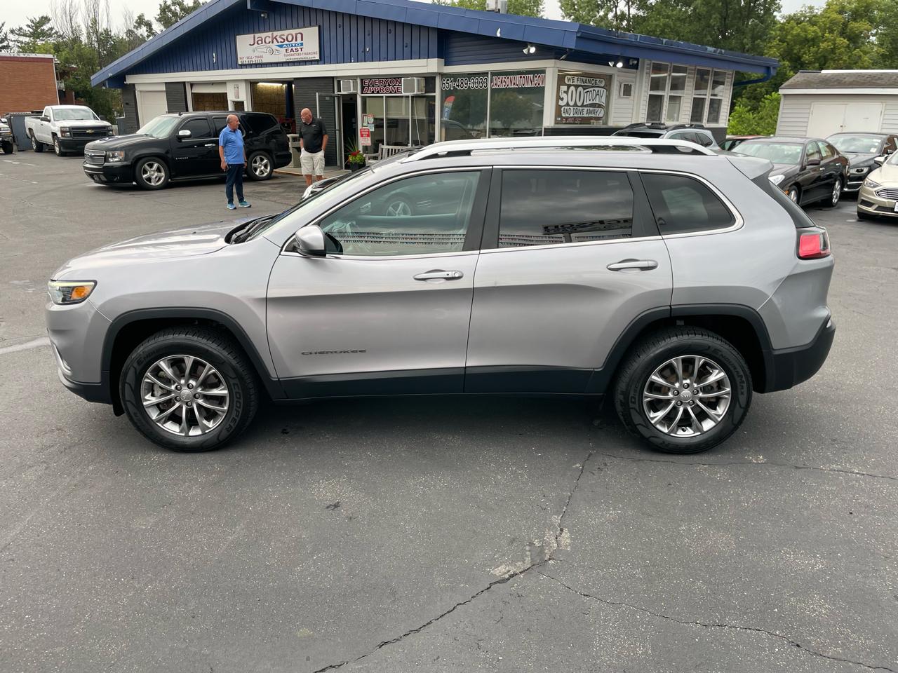 Jeep Cherokee Latitude Lux 4x4 2021