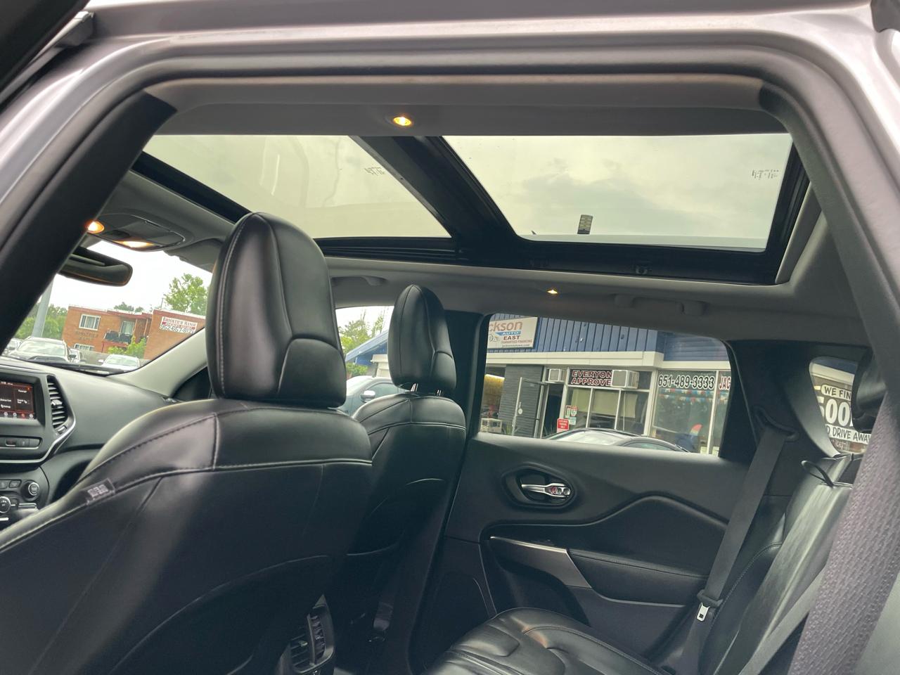 Jeep Cherokee Latitude Lux 4x4 2021