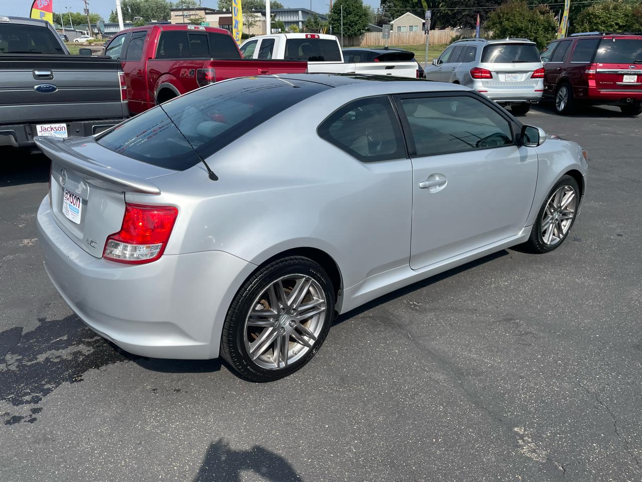 Scion tC 2dr HB Auto Spec (Natl) 2012