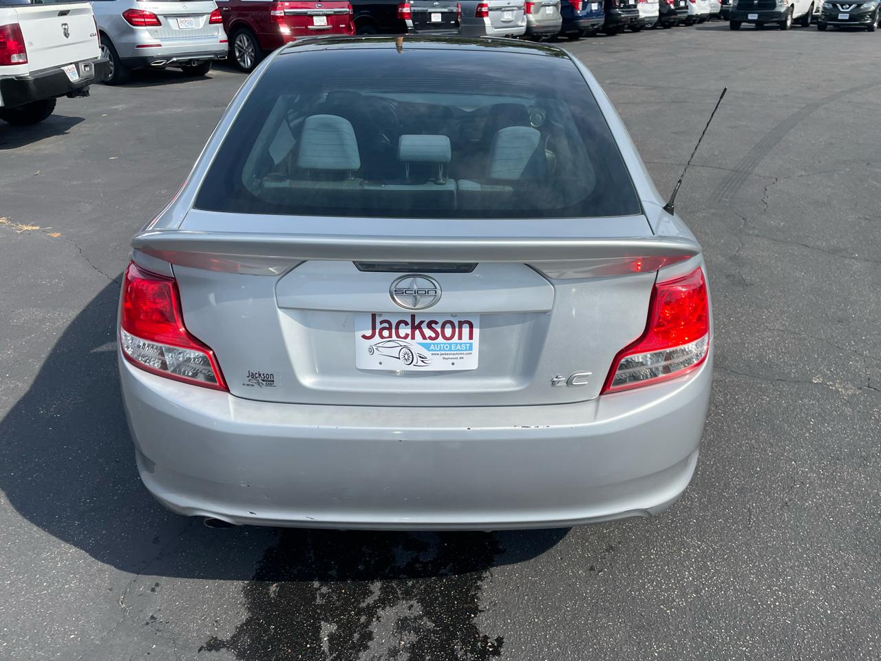 Scion tC 2dr HB Auto Spec (Natl) 2012