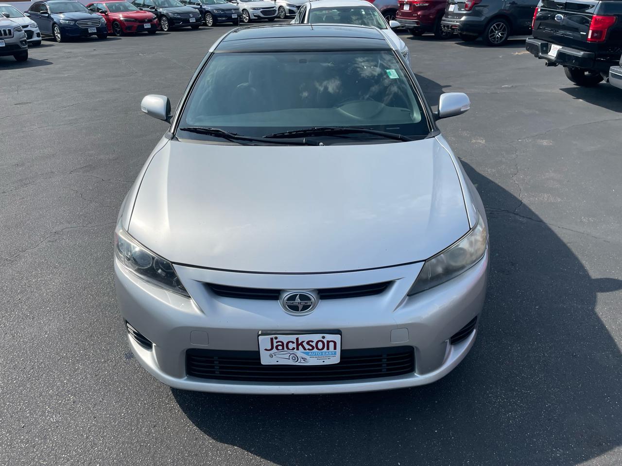Scion tC 2dr HB Auto Spec (Natl) 2012