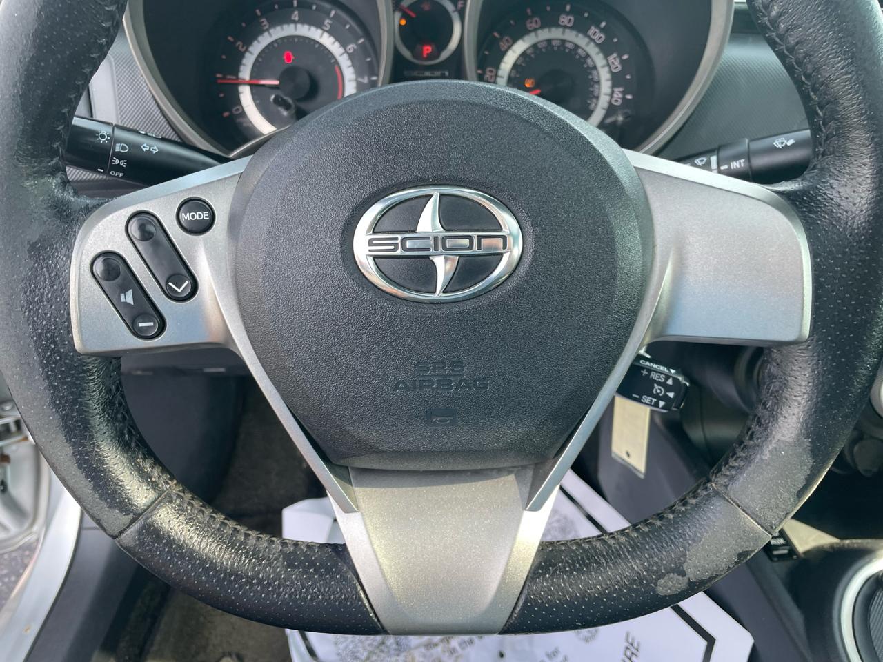 Scion tC 2dr HB Auto Spec (Natl) 2012