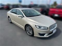 2017 Lincoln MKZ 