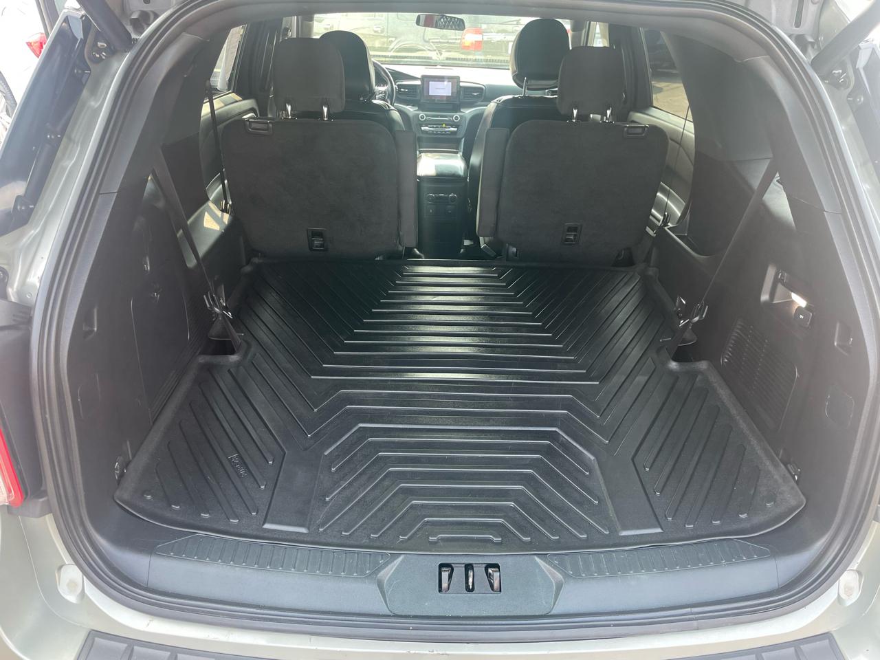 Ford Explorer XLT 4WD 2020