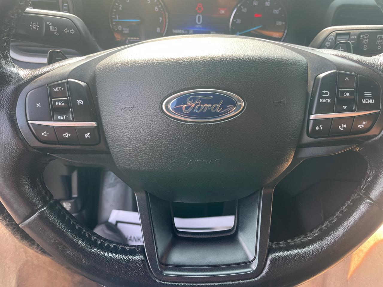 Ford Explorer XLT 4WD 2020