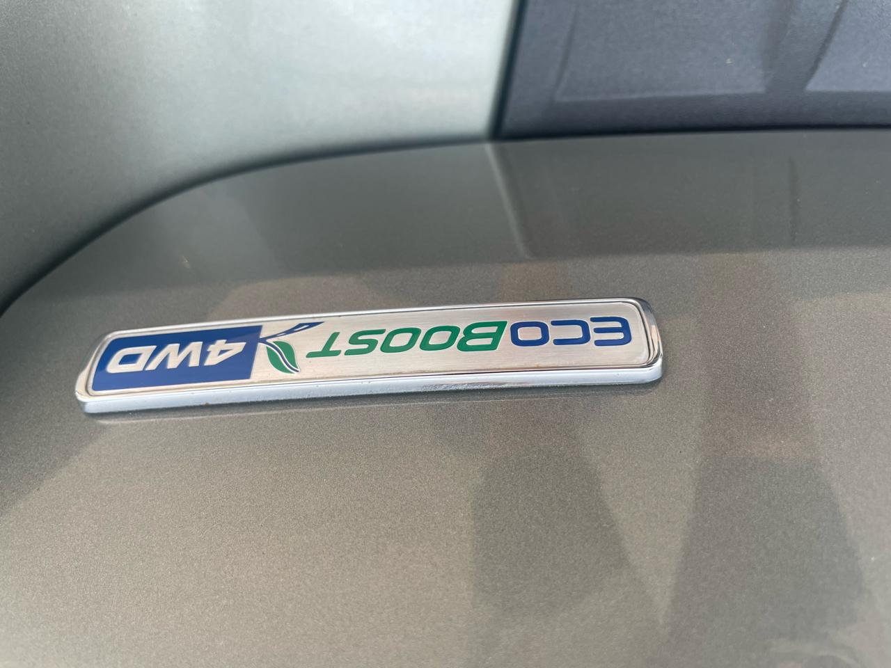 Ford Explorer XLT 4WD 2020
