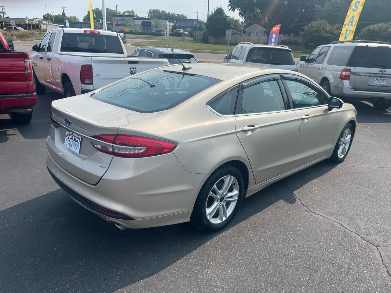 Ford Fusion SE FWD 2018