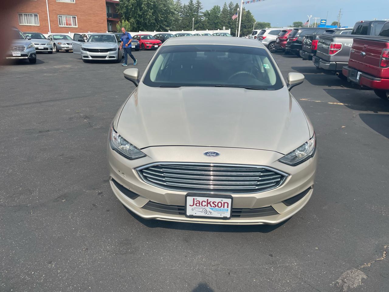 Ford Fusion SE FWD 2018