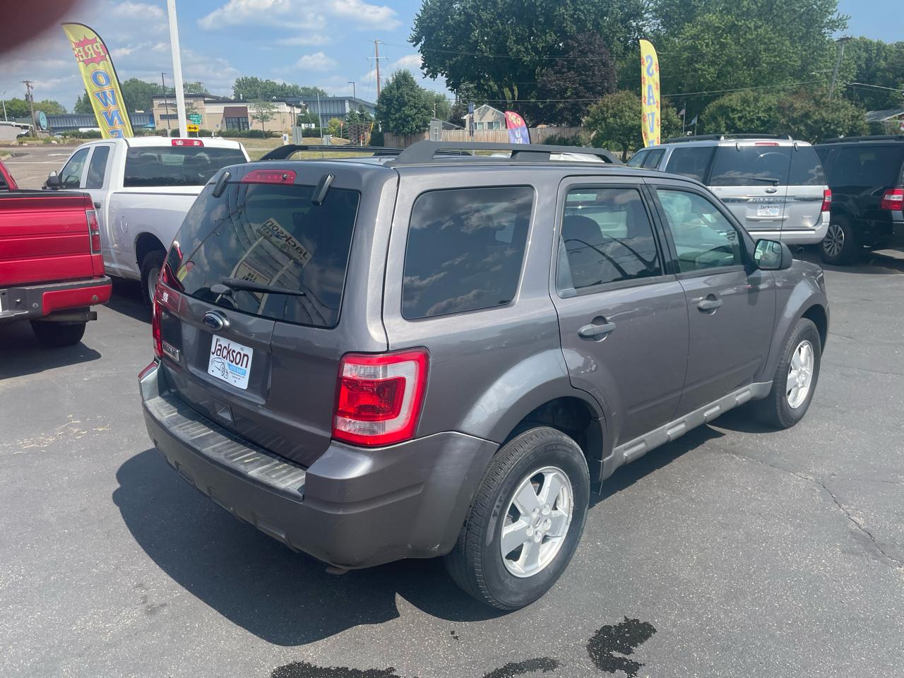 Ford Escape 4WD 4dr XLT 2012