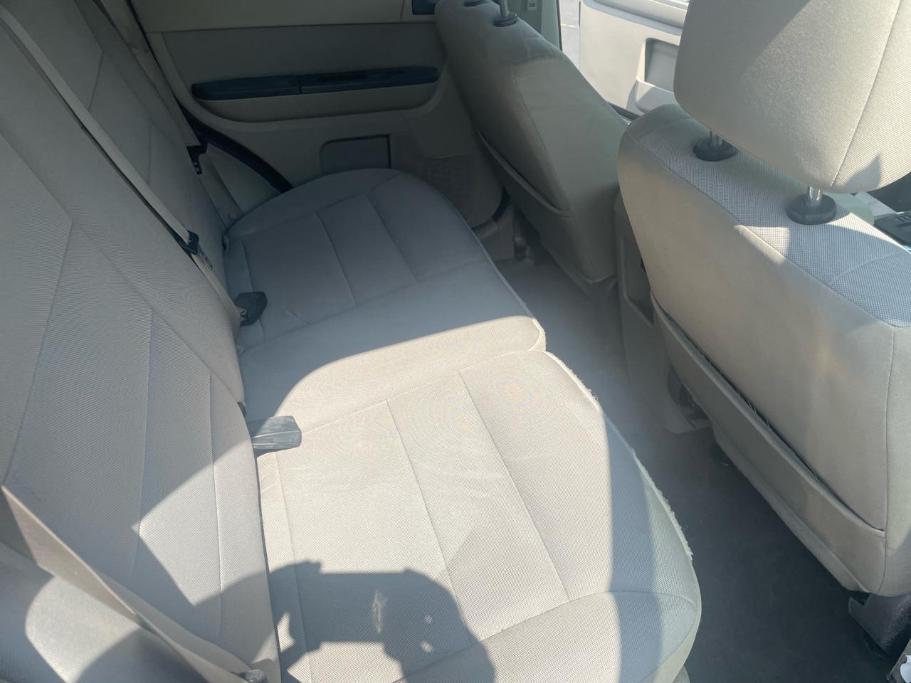 Ford Escape 4WD 4dr XLT 2012