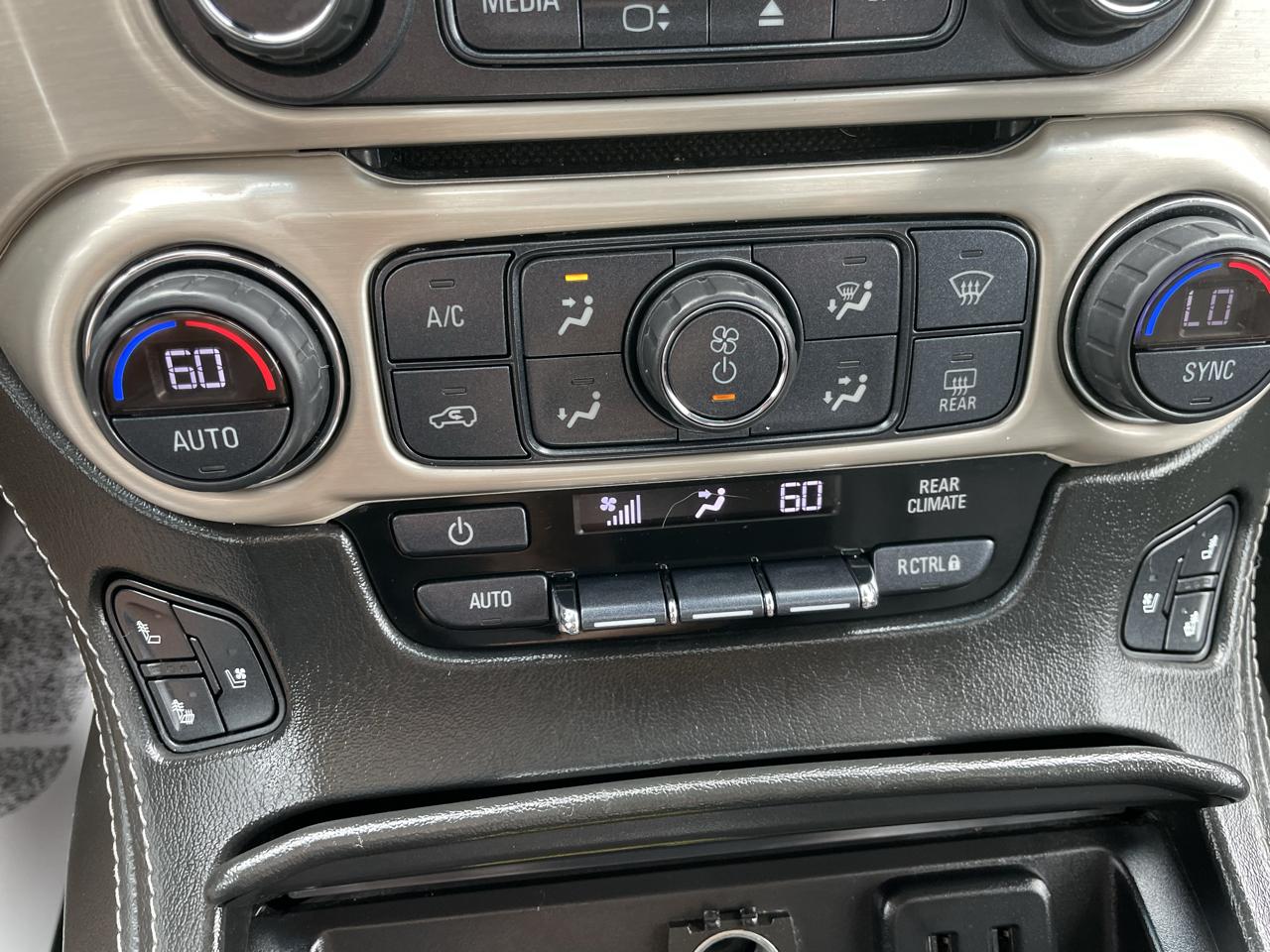 GMC Yukon XL 4WD 4dr Denali 2018
