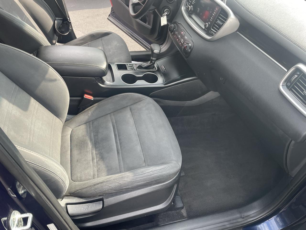 Kia Sorento LX FWD 2020