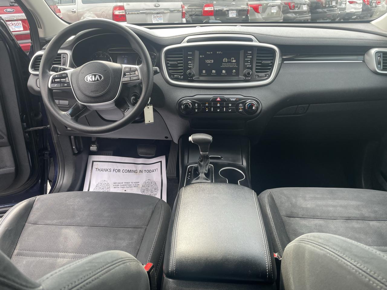 Kia Sorento LX FWD 2020