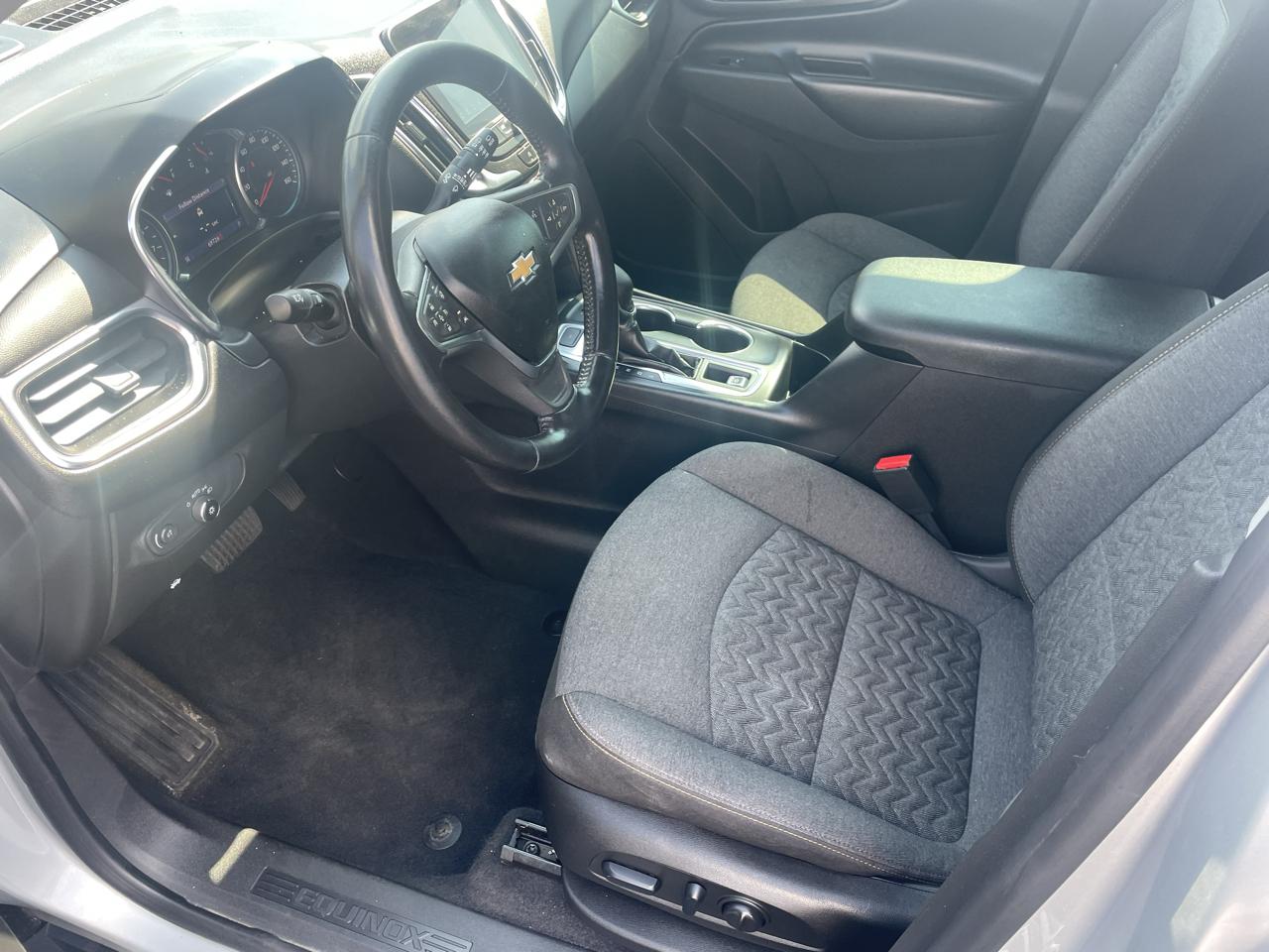Chevrolet Equinox AWD 4dr LT w/1LT 2022