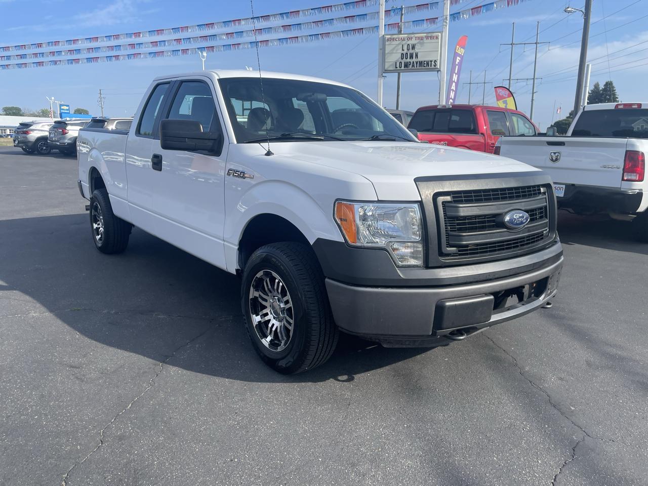 Ford F-150 4WD SuperCab 145" XLT 2014