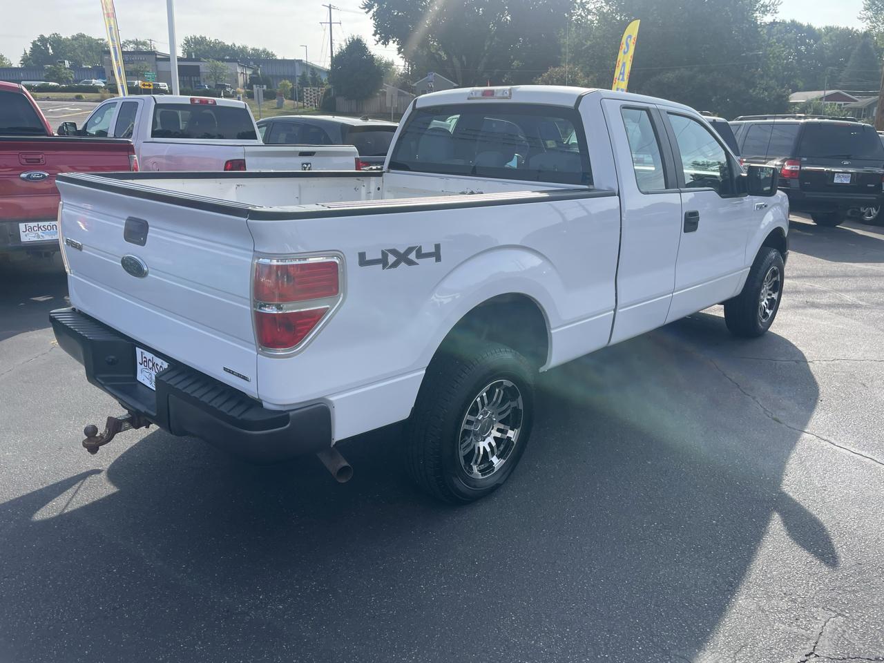 Ford F-150 4WD SuperCab 145" XLT 2014