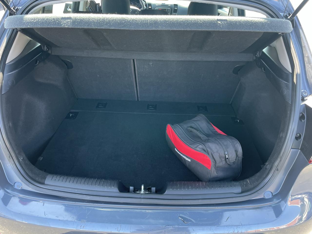 Kia Forte 5-Door 5dr HB Auto LX 2016