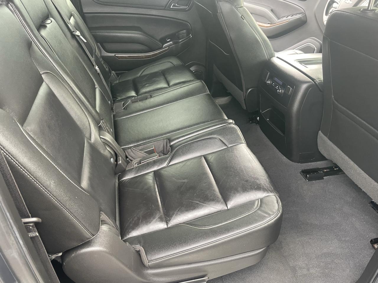 Chevrolet Suburban 4WD 4dr LT 2020