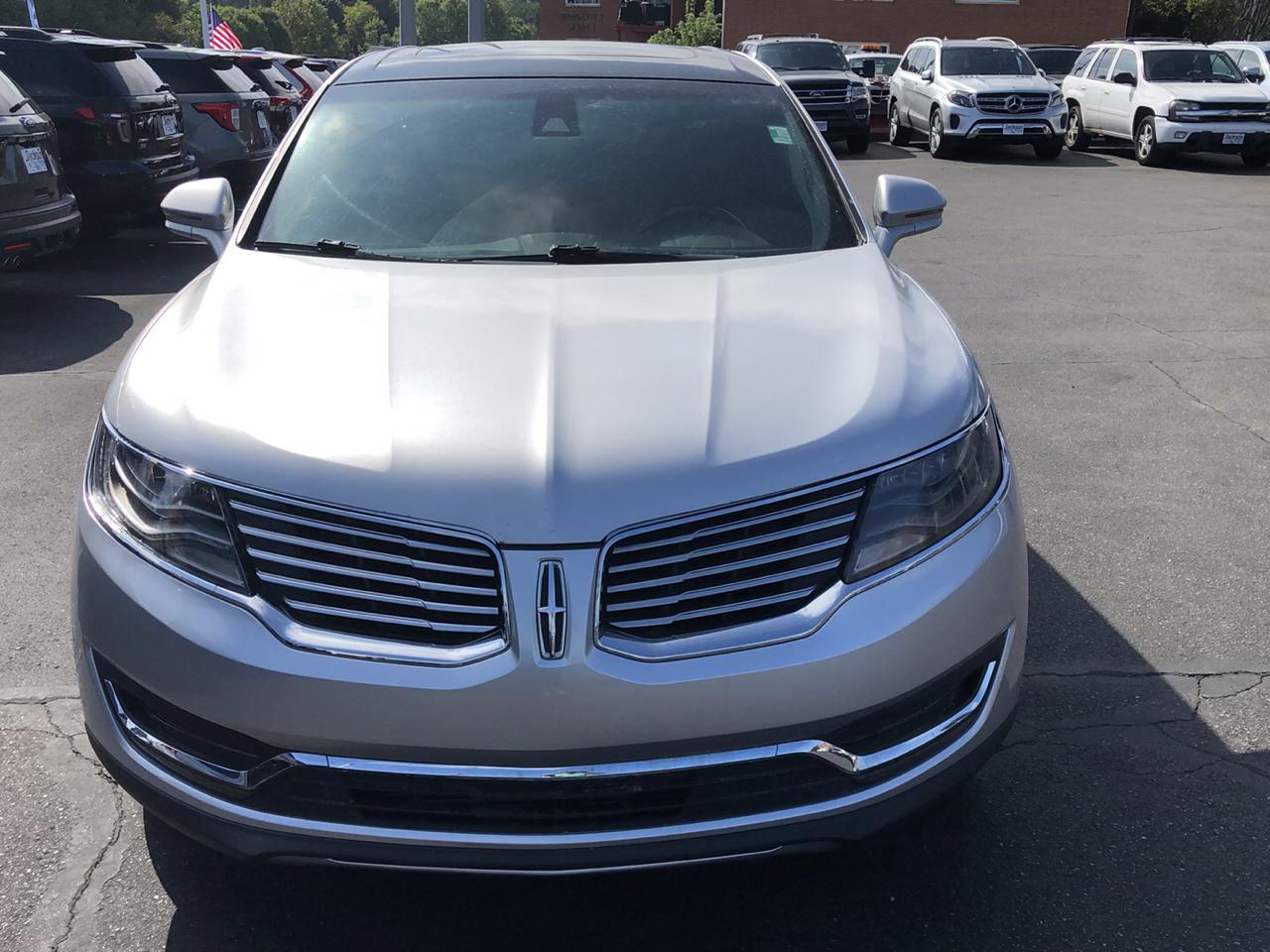 Lincoln MKX AWD 4dr Reserve 2016