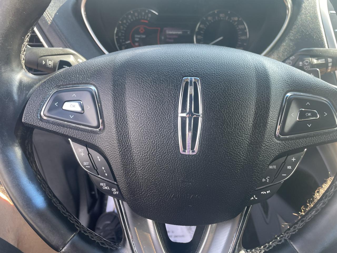Lincoln MKX AWD 4dr Reserve 2016