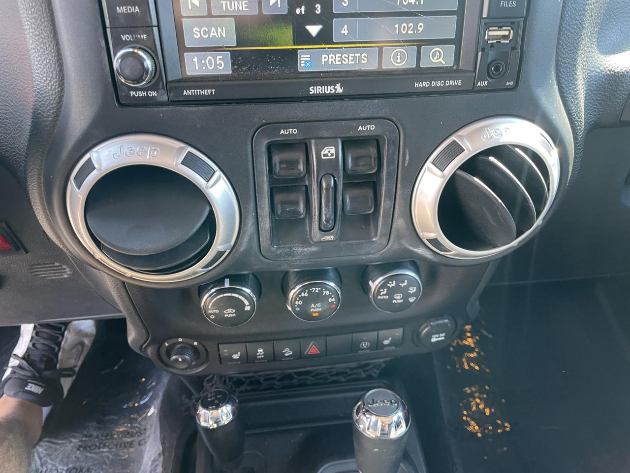 Jeep Wrangler Unlimited 4WD 4dr Rubicon 2015