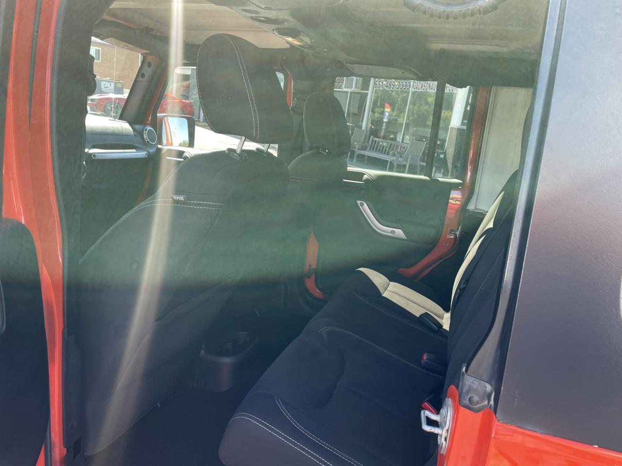 Jeep Wrangler Unlimited 4WD 4dr Rubicon 2015