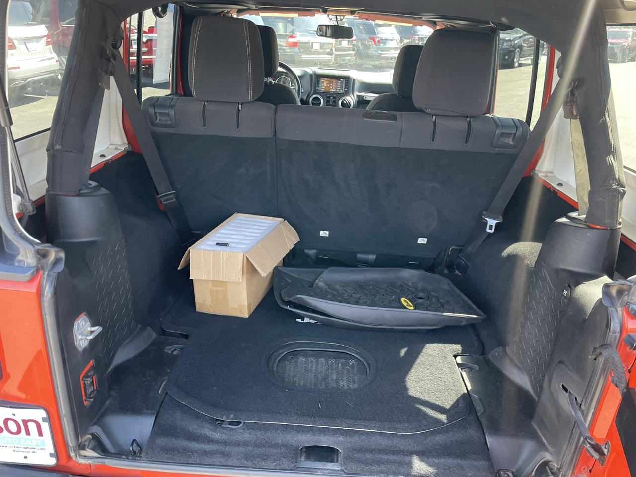 Jeep Wrangler Unlimited 4WD 4dr Rubicon 2015