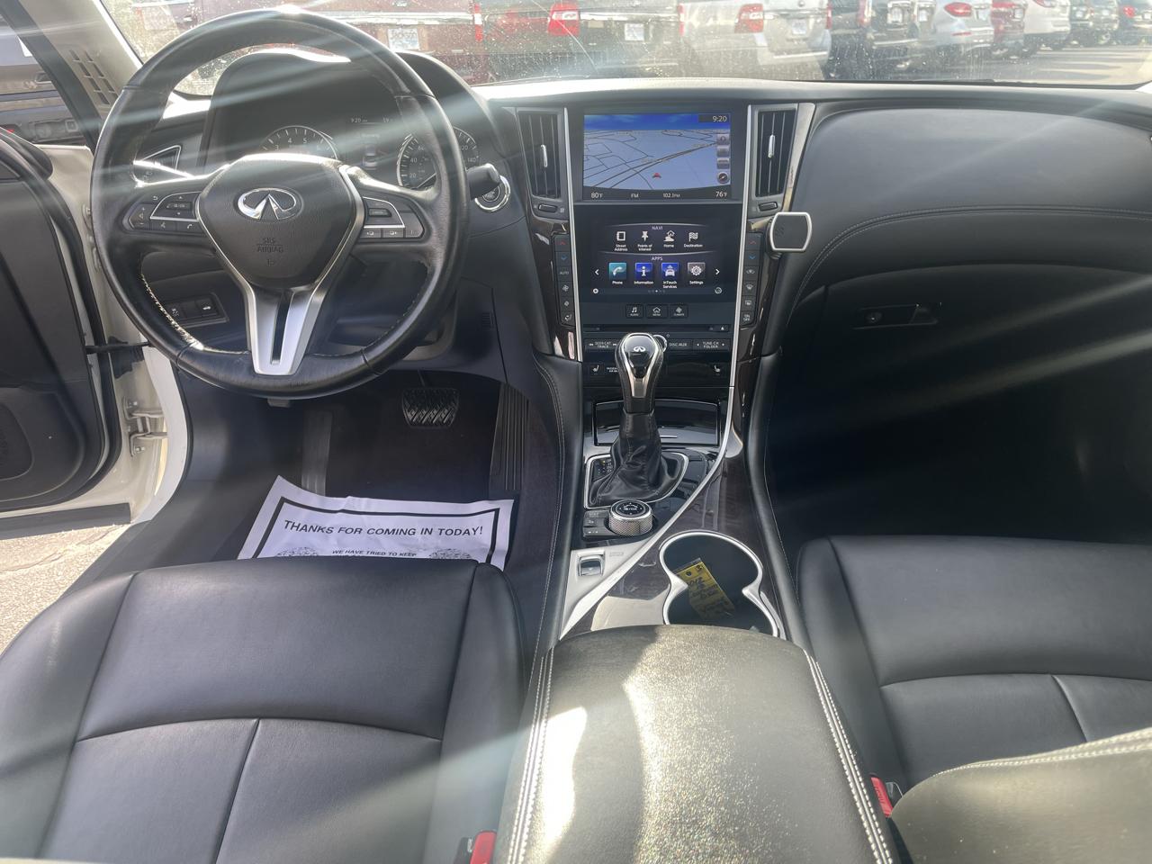 Infiniti Q50 3.0t LUXE AWD 2018