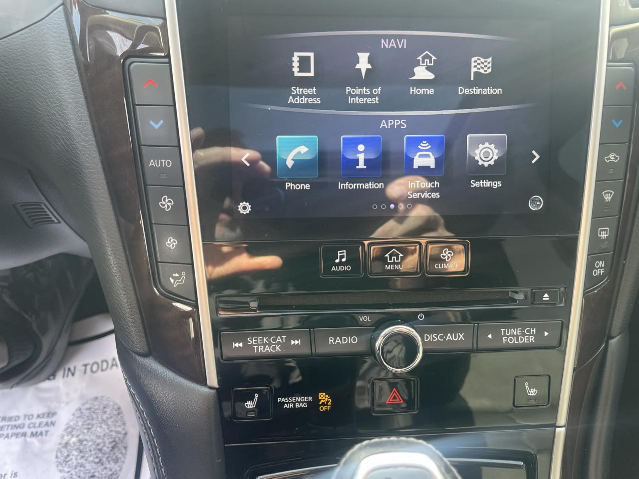 Infiniti Q50 3.0t LUXE AWD 2018