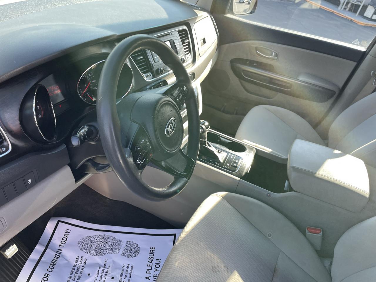 Kia Sedona 4dr Wgn LX 2016