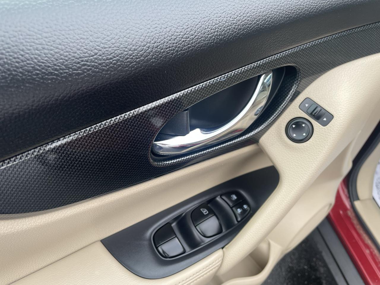 Nissan Rogue AWD 4dr SL 2015