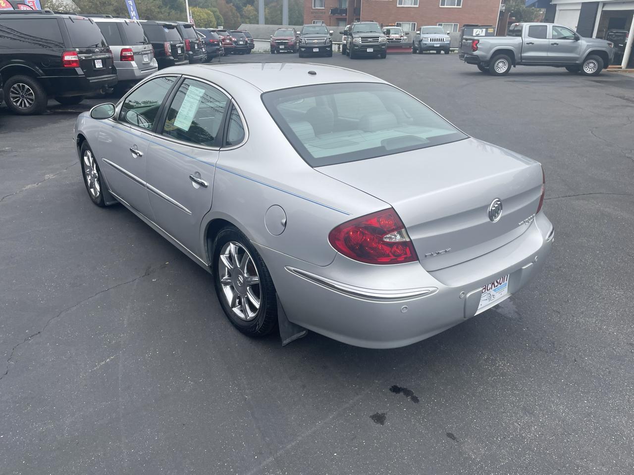 Buick LaCrosse 4dr Sdn CXS 2005