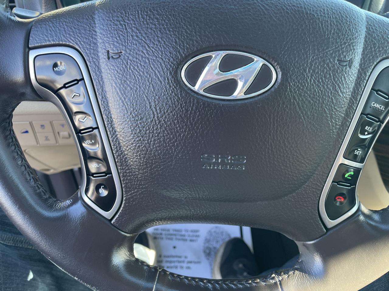Hyundai Santa Fe AWD 4dr V6 Limited 2012