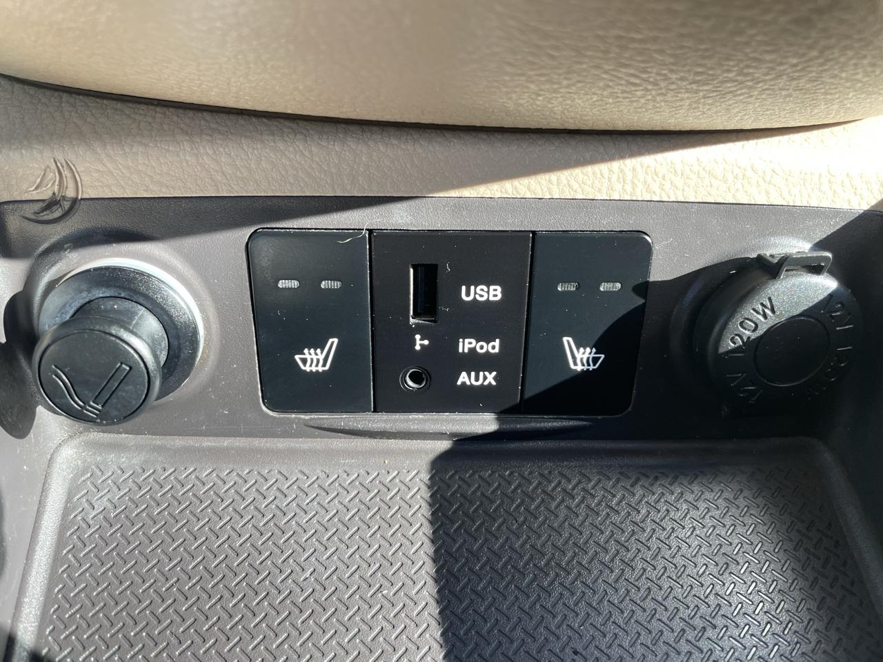 Hyundai Santa Fe AWD 4dr V6 Limited 2012