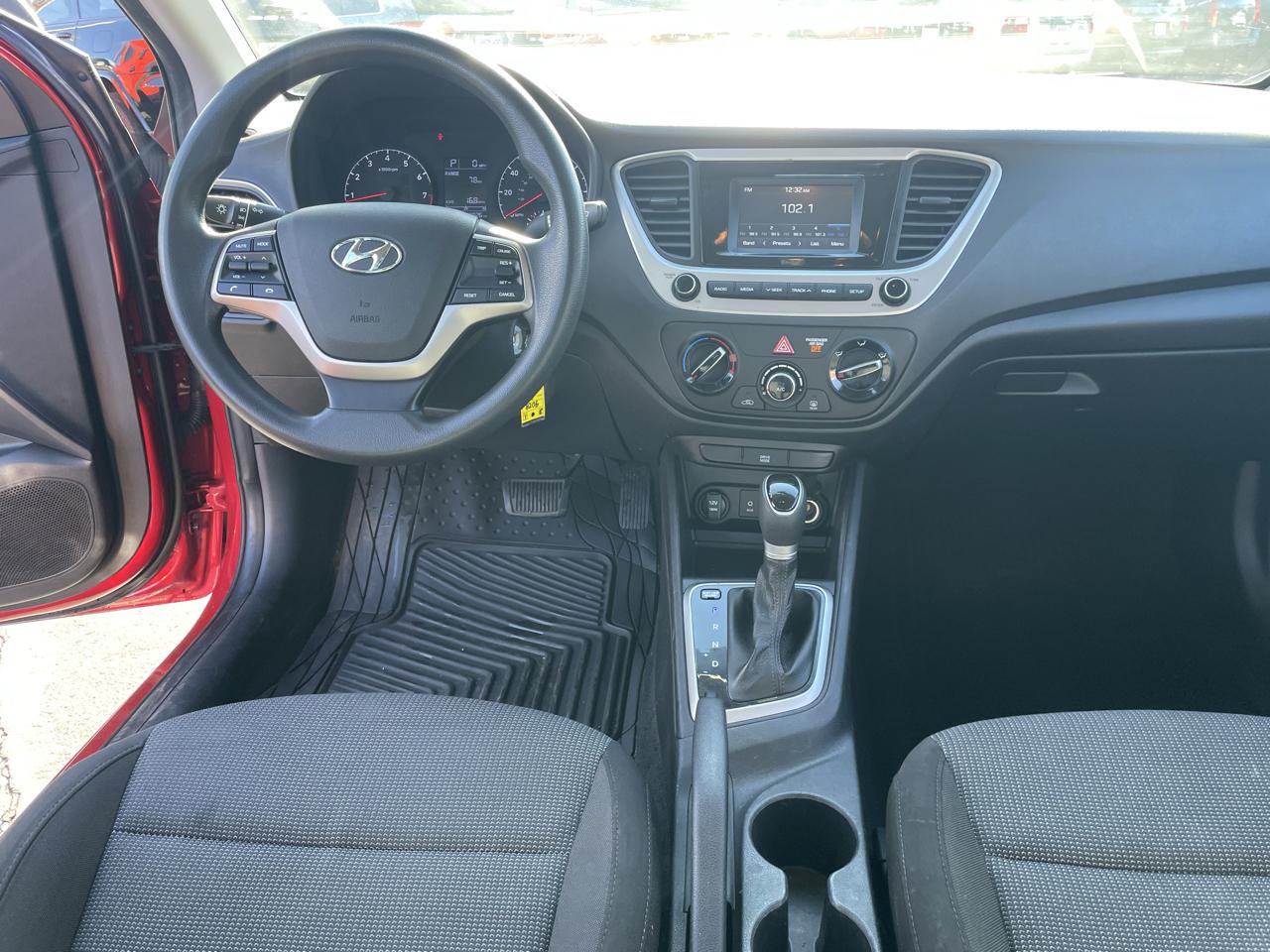 Hyundai Accent SE Sedan IVT 2021